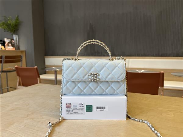 2026127215015864 580